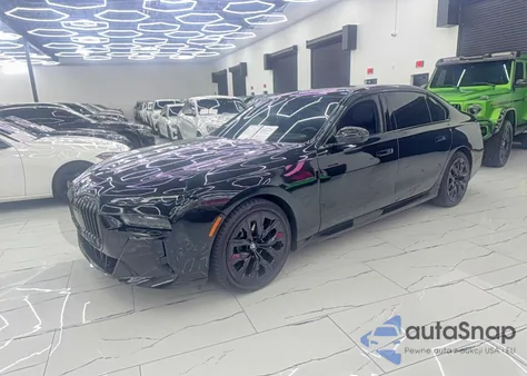 2023 BMW 740 I z USA, uszkodzony, nr VIN WBA23EH0XPCN49373
